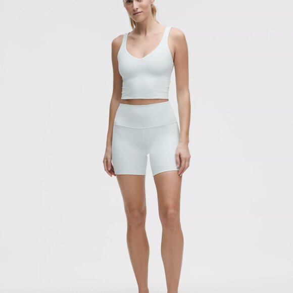 Lululemon Size 10 Mint Breeze Align High-Rise Short 6" - Picture 2 of 9